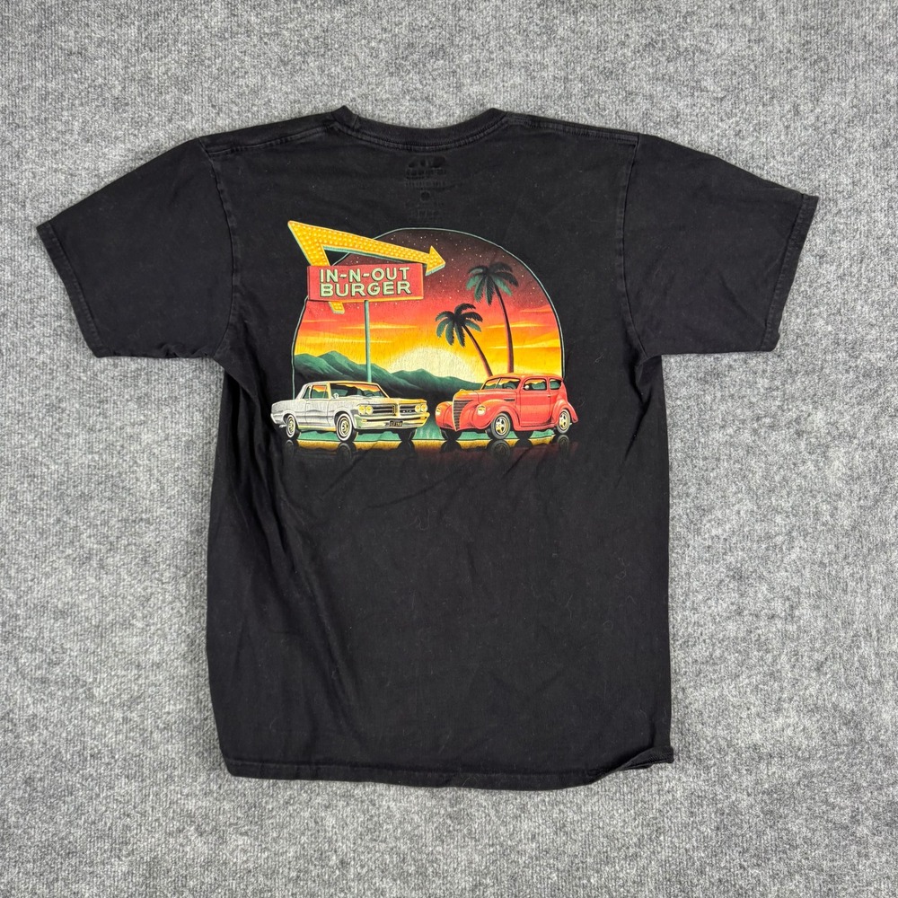 In-N-Out Burger T-Shirt Mens Size M Black Graphic Classic Car Sunset USA Made